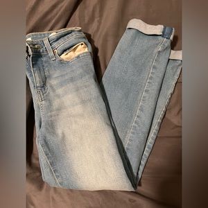 Levi jeans